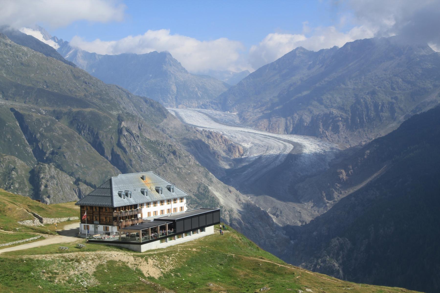 Das Hotel Belalp auf 2'137 m ü M. ist im Besitz der Burgerschaft Naters. 