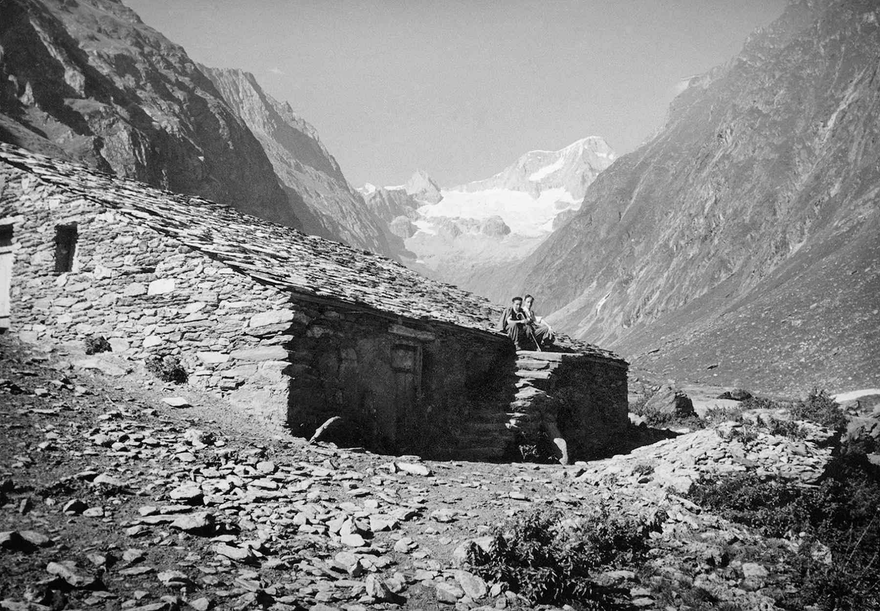 Senntumshütte «Chiestelli» im Gredetschtal.